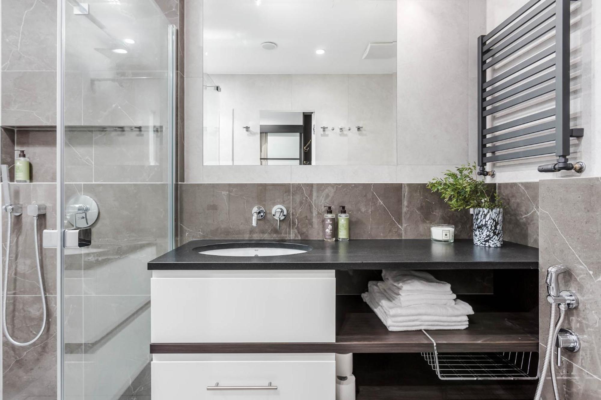 Rent Like Home - Apartamenty W Deo Plaza Gdansk Dış mekan fotoğraf