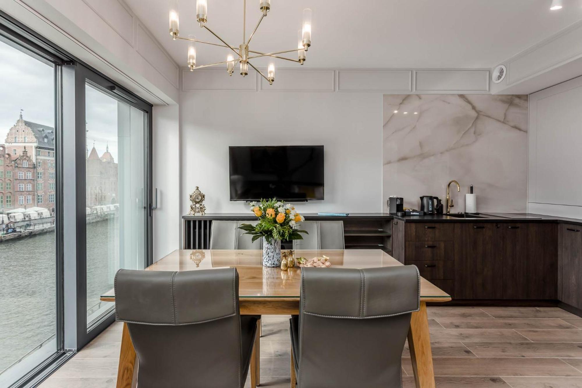 Rent Like Home - Apartamenty W Deo Plaza Gdansk Dış mekan fotoğraf
