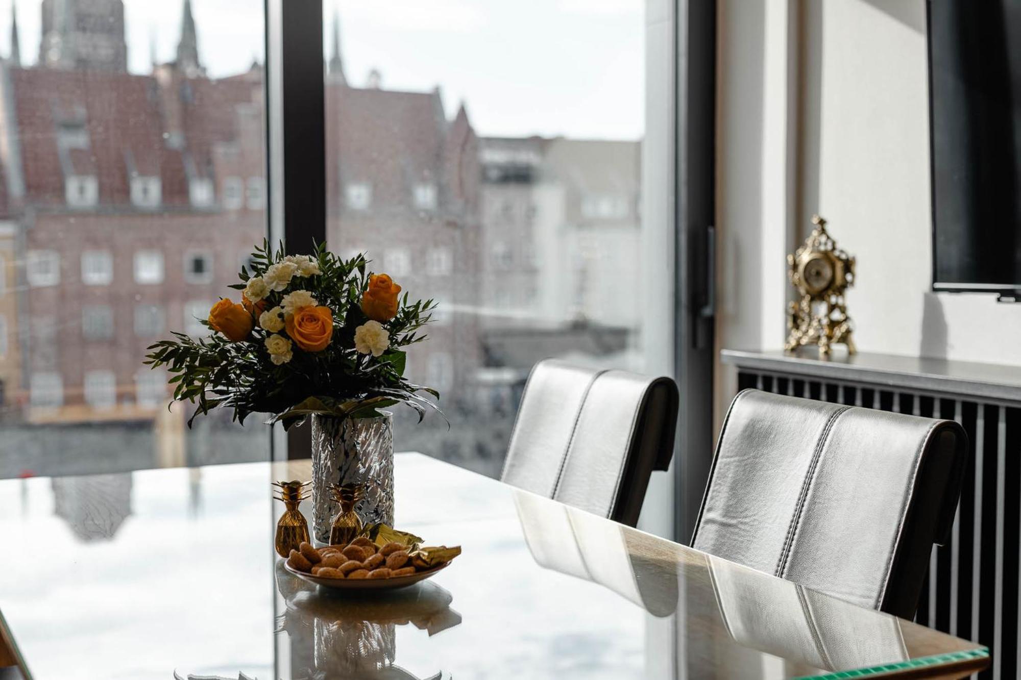 Rent Like Home - Apartamenty W Deo Plaza Gdansk Dış mekan fotoğraf