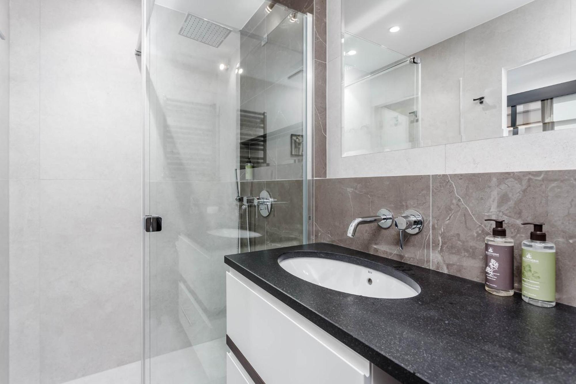Rent Like Home - Apartamenty W Deo Plaza Gdansk Dış mekan fotoğraf